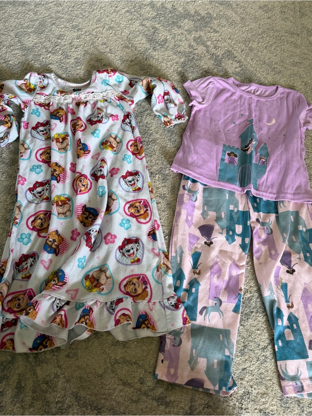 Paw Patrol White Nightgown & Pink Castle Pajama Set